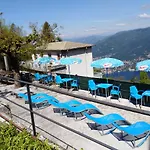 Capanna C.a.o. Hotel *
