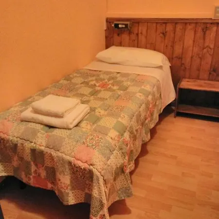 Capanna C.a.o. Hotel Brunate